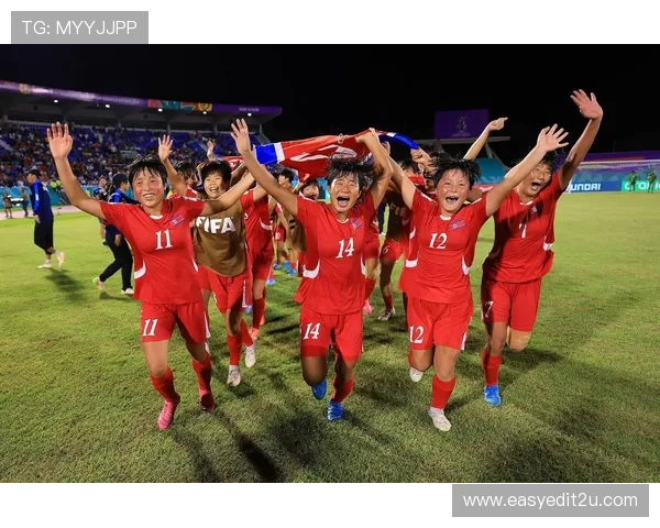 韩日龙破纪录夺冠自豪展示朝鲜国旗成为马拉松亚锦赛新历史见证